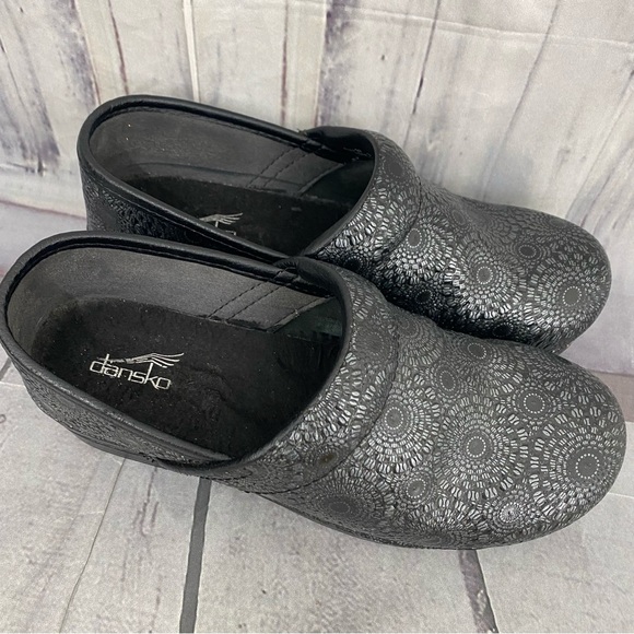 Dansko Sunburst Pewter Black Leather Professional Clogs Shoes Mules 37 6.5-7 - Picture 6 of 13